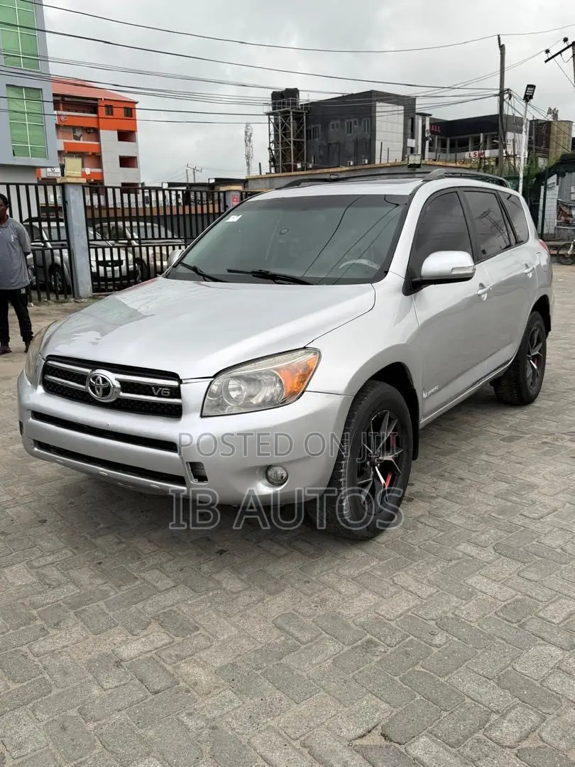 Toyota RAV4 2008 Silver