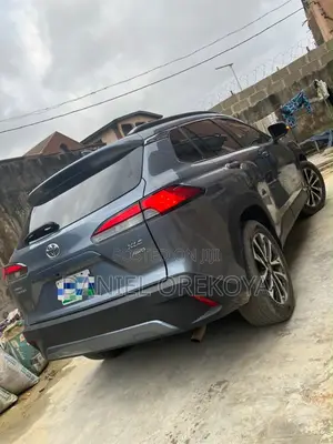 Toyota Corolla Cross XLE AWD 2023 Blue