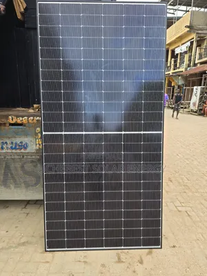 650w 144cell 51.2v Jinko Panel All Black