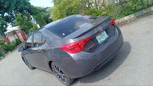 Toyota Corolla 2018 Gray