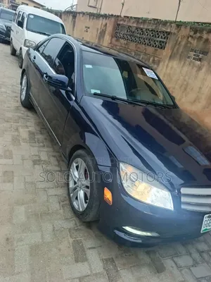 Mercedes-Benz C300 2008 Blue