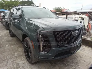 Cadillac Escalade ESV Platinum Luxury 4WD 2026 Green