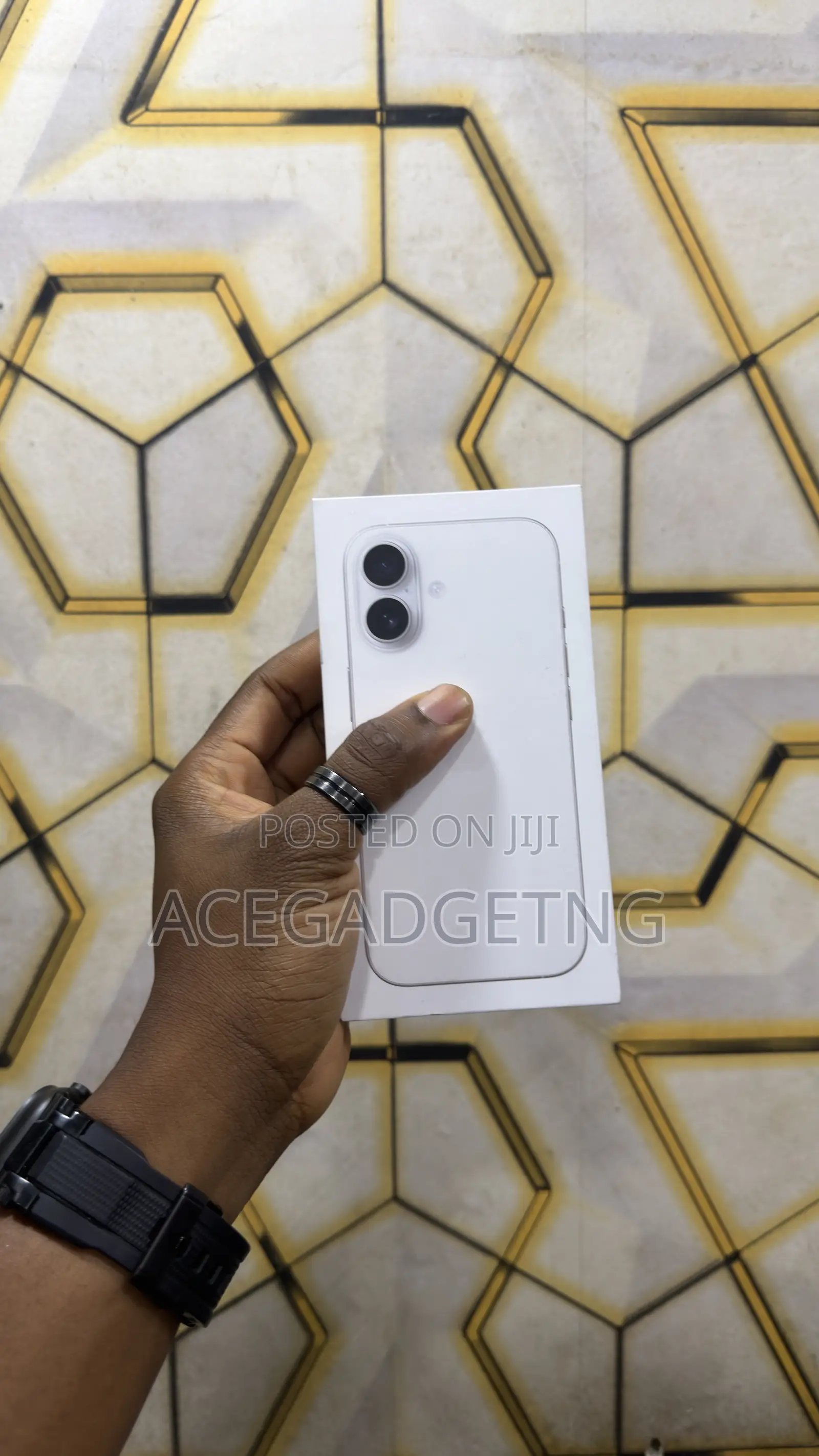 New Apple iPhone 17 256 GB White