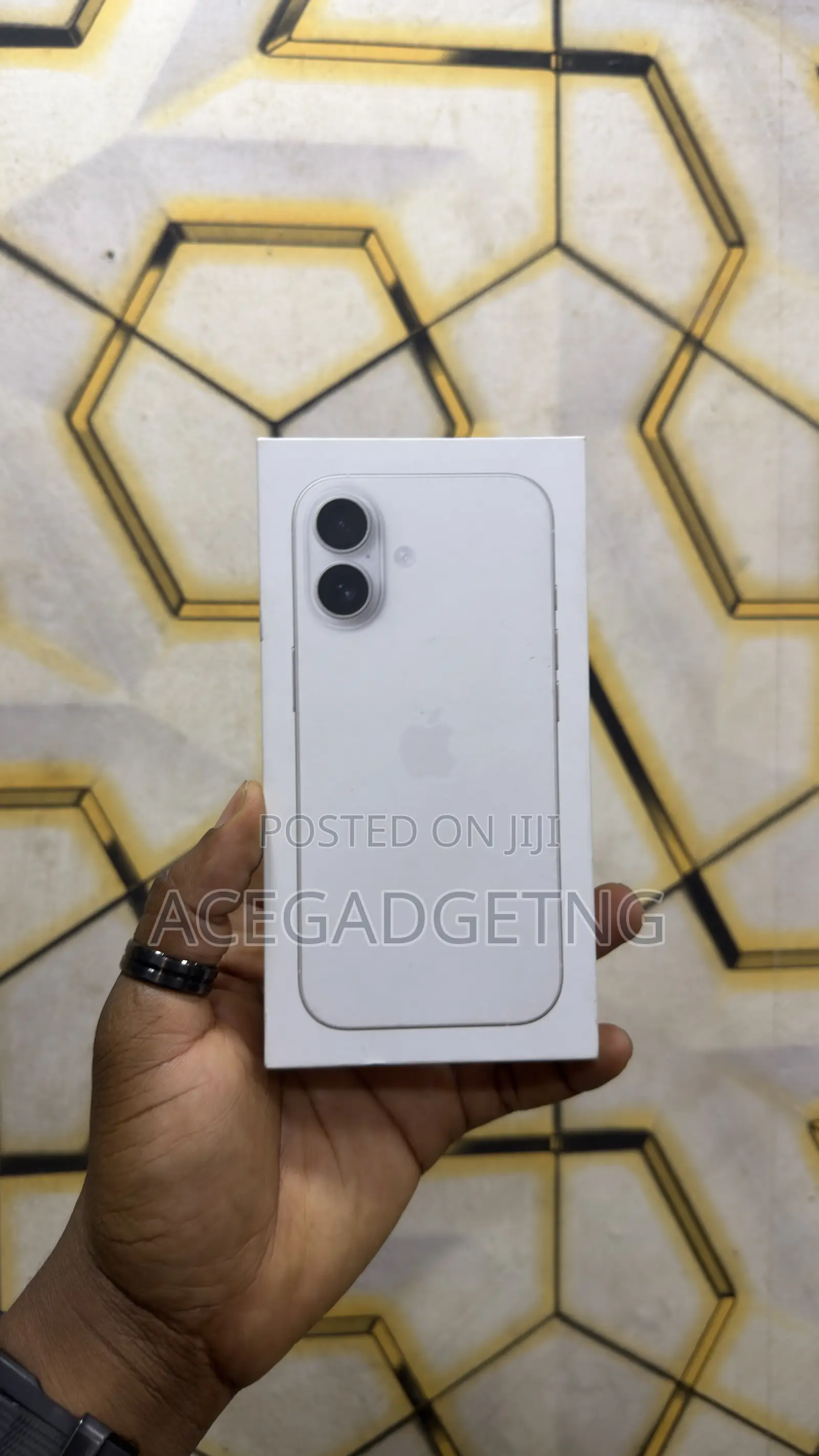 New Apple iPhone 17 256 GB White