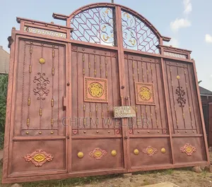 Inbuilt 14ft Gate