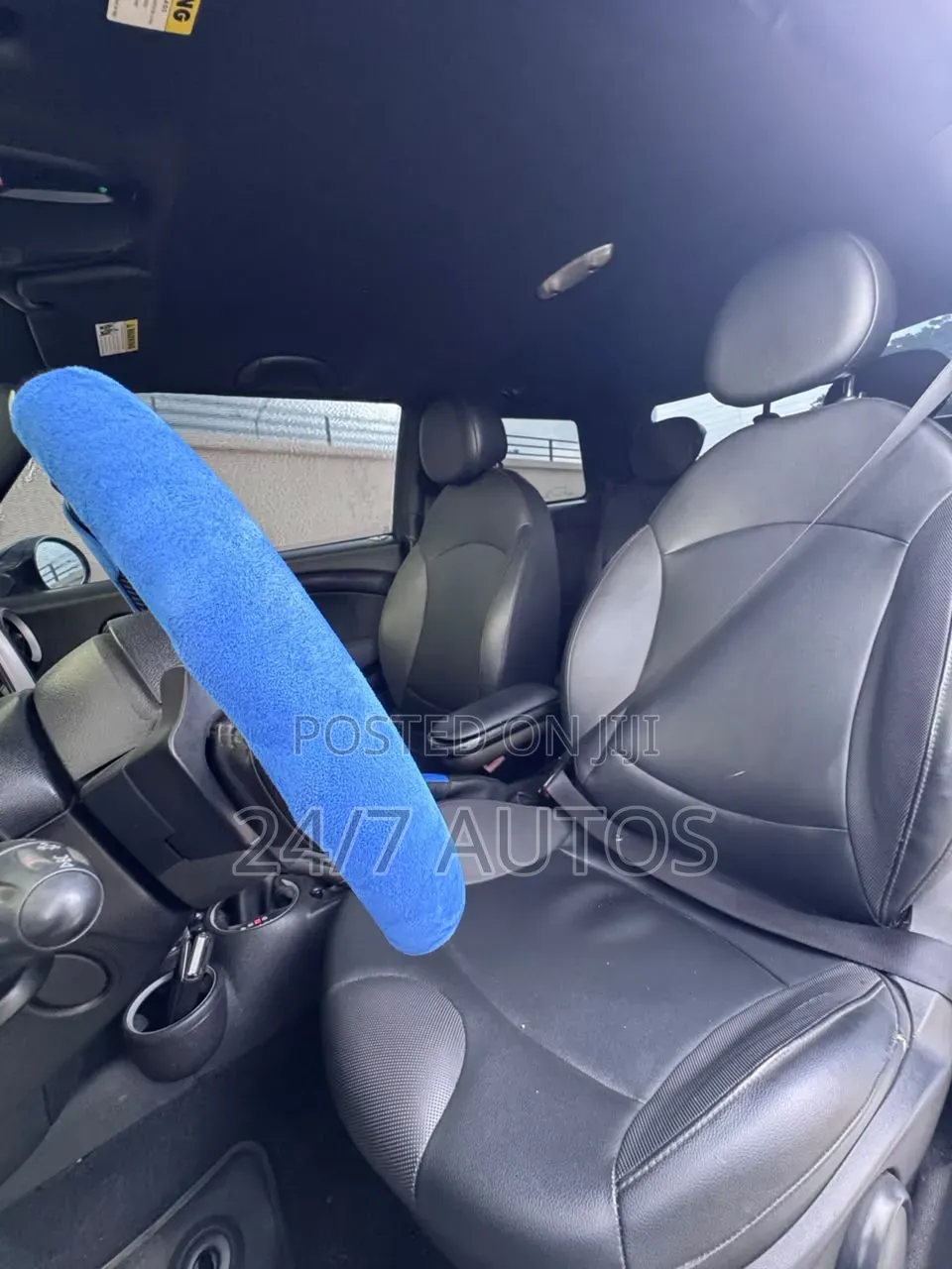 Mini Cooper 2013 Blue
