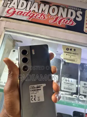 New Tecno Camon 40 Pro 5G 256 GB Black