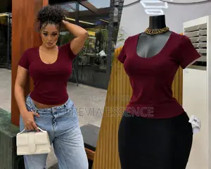 High Quality Lady's Lovely Fitted Top