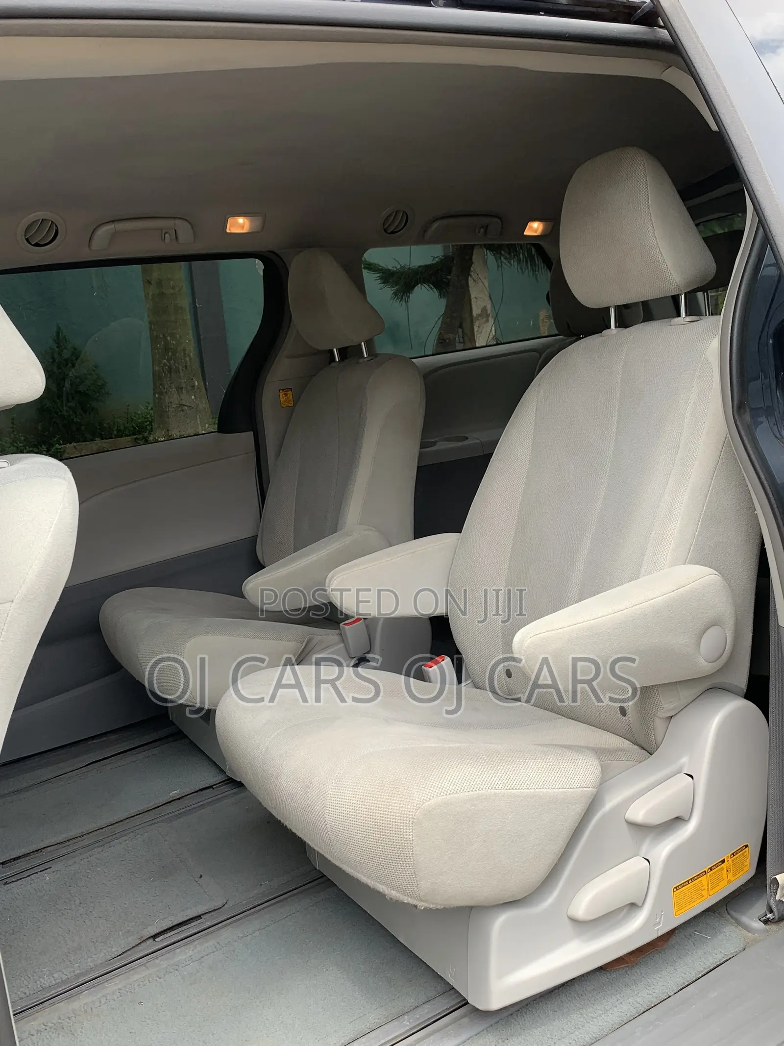 Toyota Sienna 2013 Blue