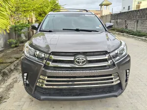 Toyota Highlander 2016 Gray
