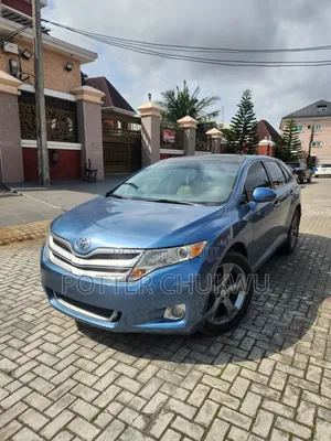 Toyota Venza V6 AWD 2011 Blue