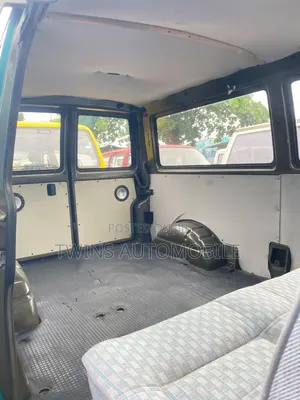 Volkswagen Transporter 2003 Green
