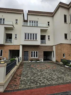 5bdrm House in GRA Phase 2 Shangisha for rent