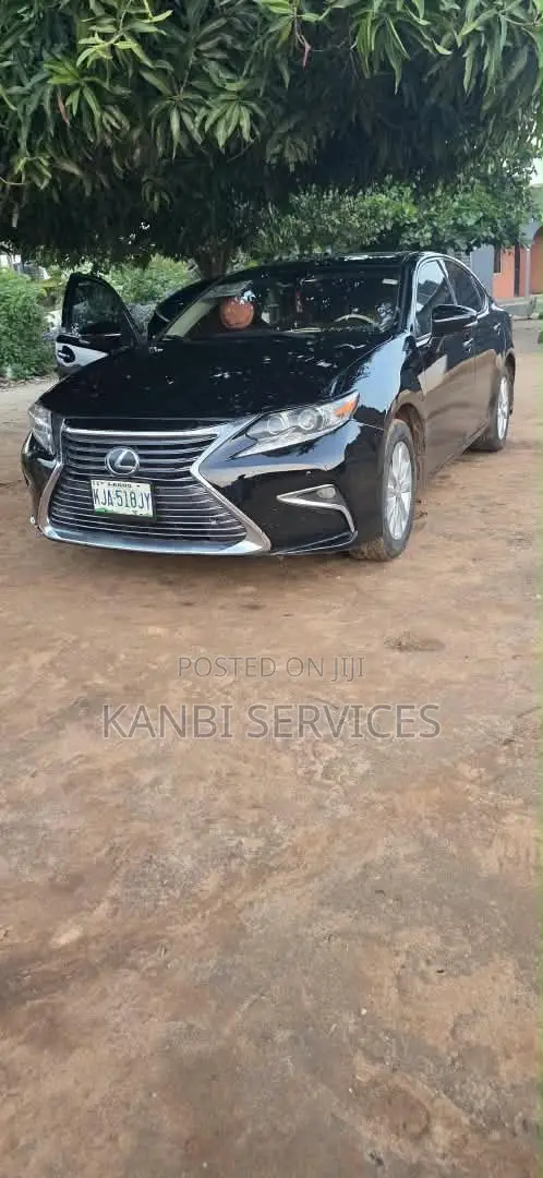 Lexus ES 2016 Black