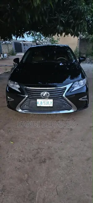 Lexus ES 2016 Black