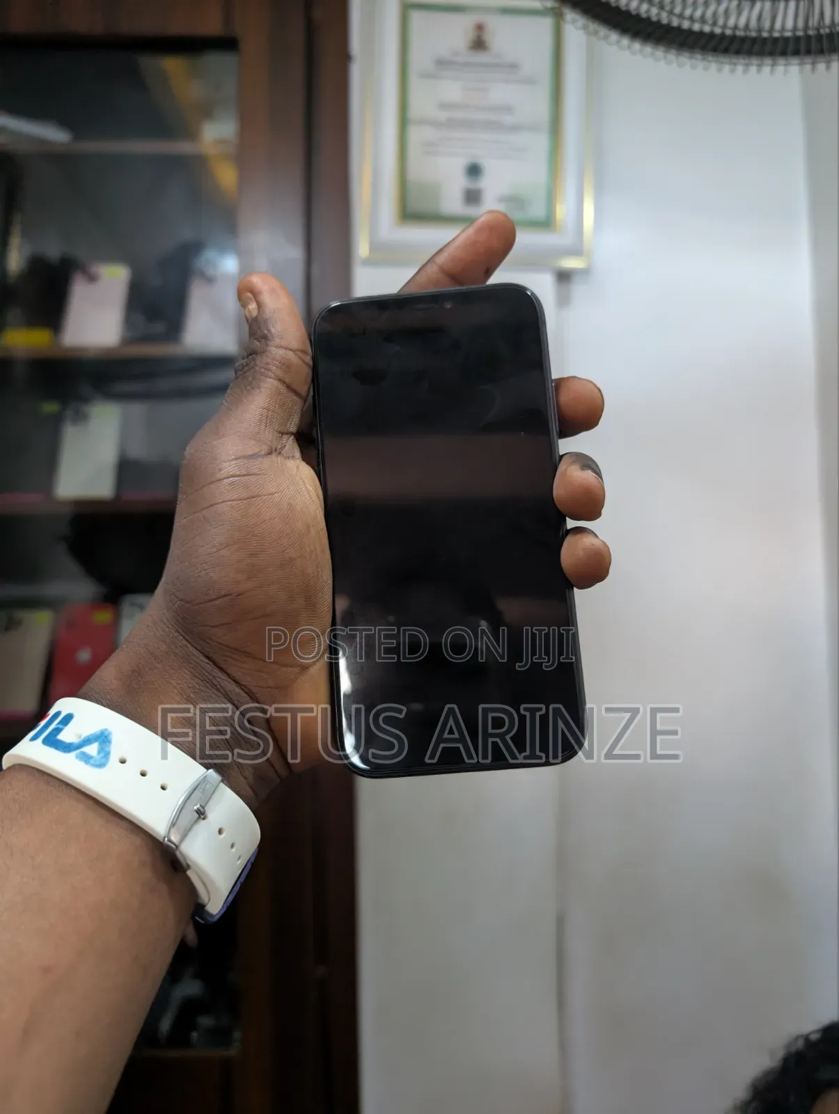 Apple iPhone 11 64 GB Black