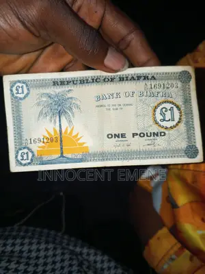 Original Biafran 1 Pound Notes - 1968 - 3 Pieces - Rare Collectors Ite