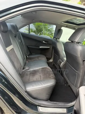 Toyota Camry SE V6 4dr Sedan (3.5L 6cyl 6A) 2012 Black