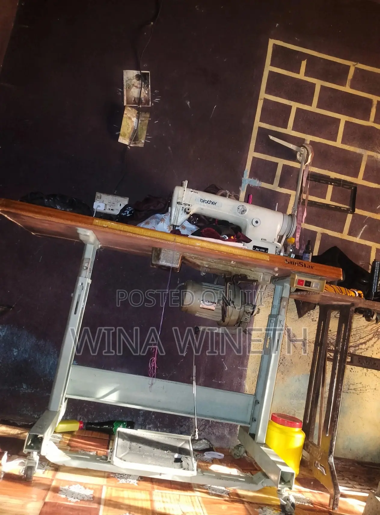 Industrial Sewing Machine