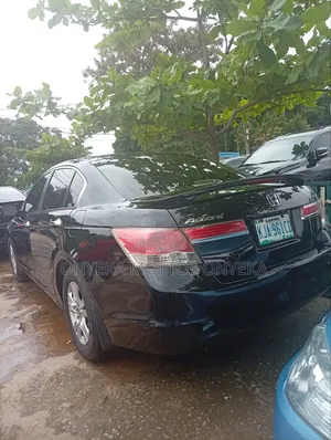 Honda Accord 2012 Black