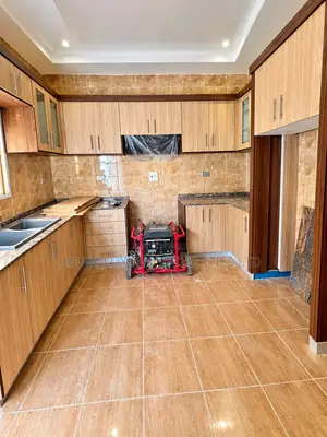 3bdrm Bungalow in Efab Estate, Gwarinpa for rent
