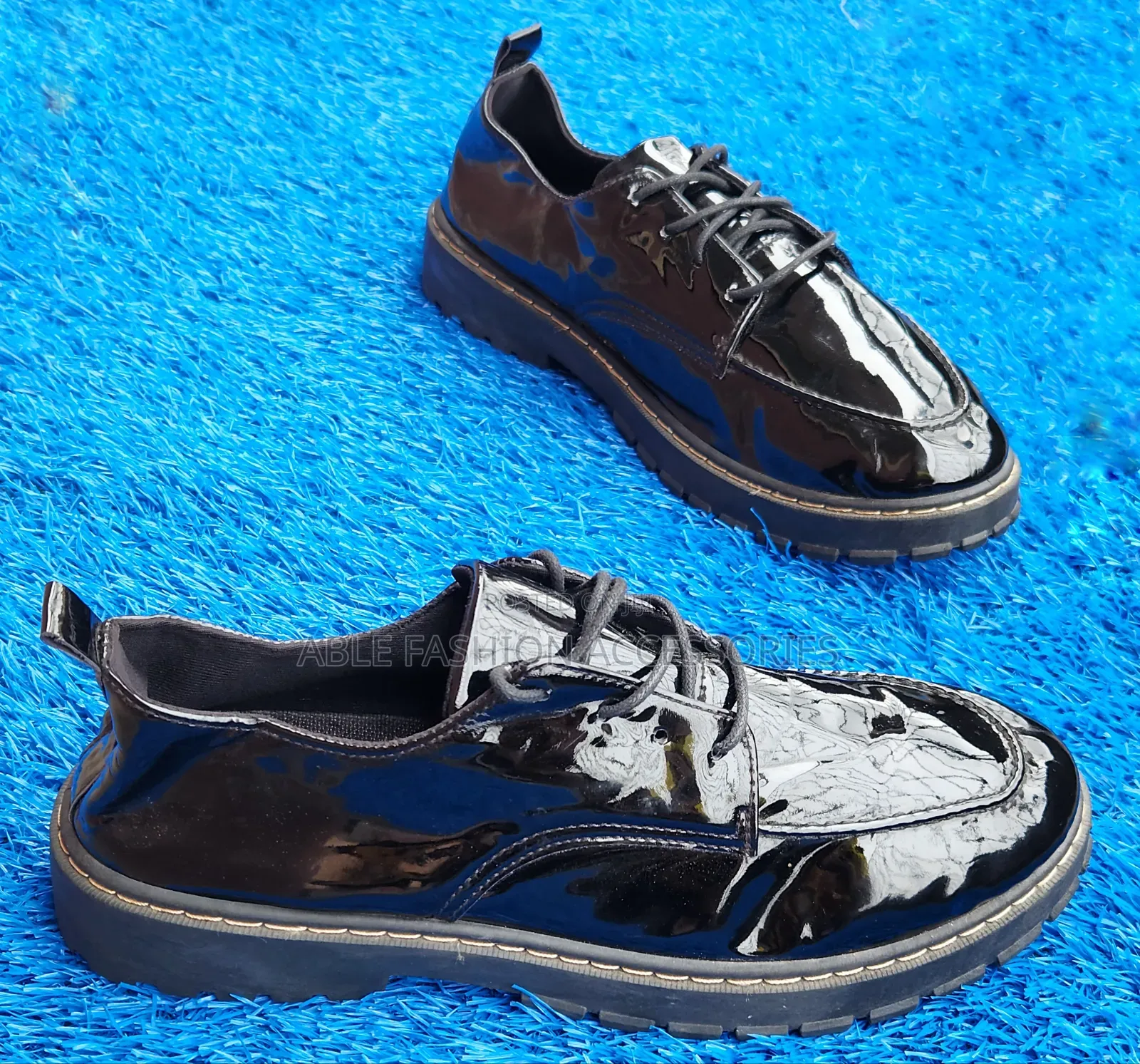 Akube/Thrift Men Dressing Shoe