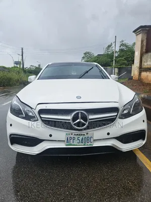 Mercedes-Benz E350 Base 4Matic Sedan AWD (3.5L 6cyl 7A) 2015 White