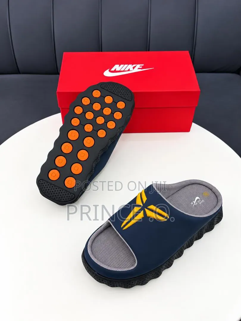 Nike Mind Science Department Slippers