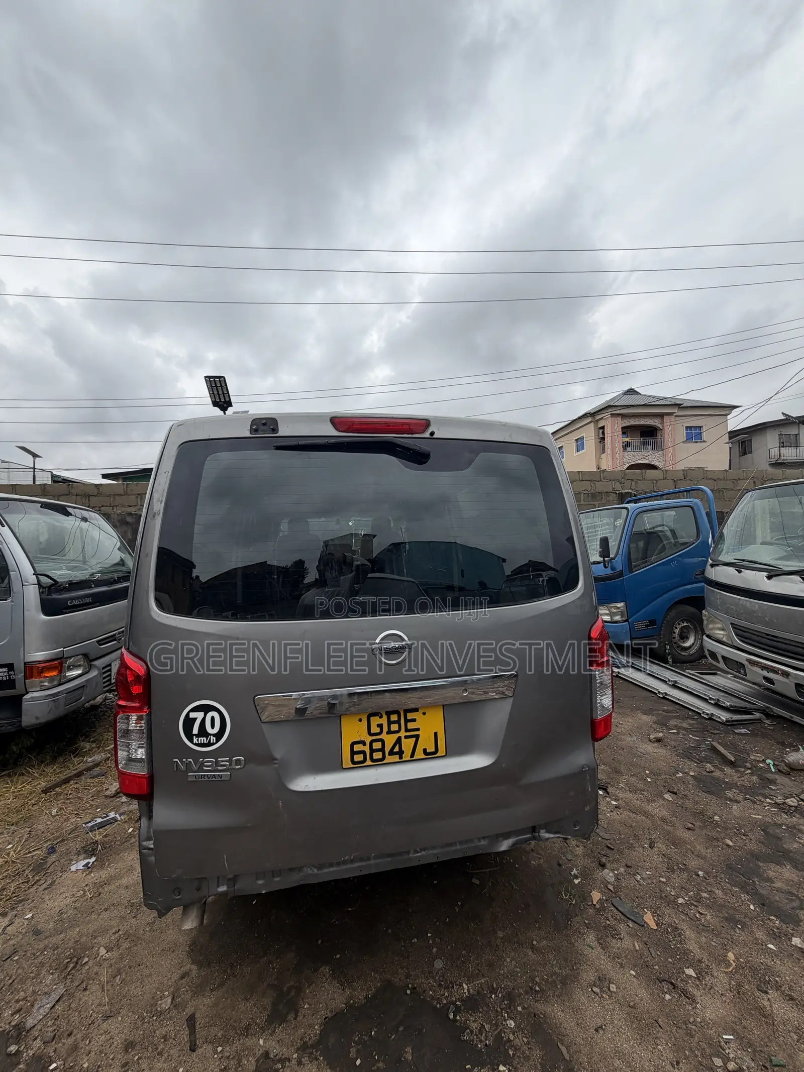 Nissan Caravan (Urvan) 2015 Grey