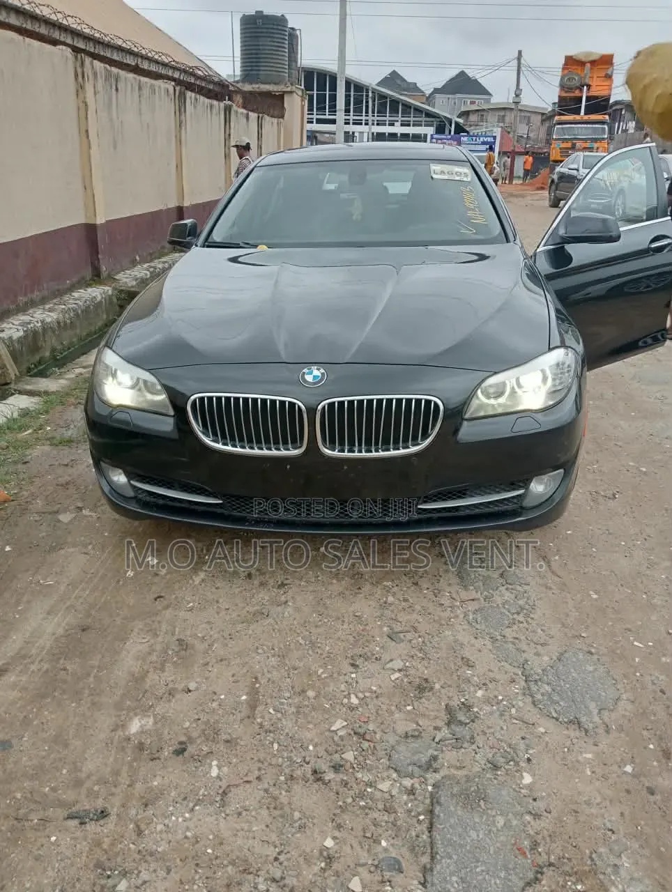 BMW 528i 2012 Black