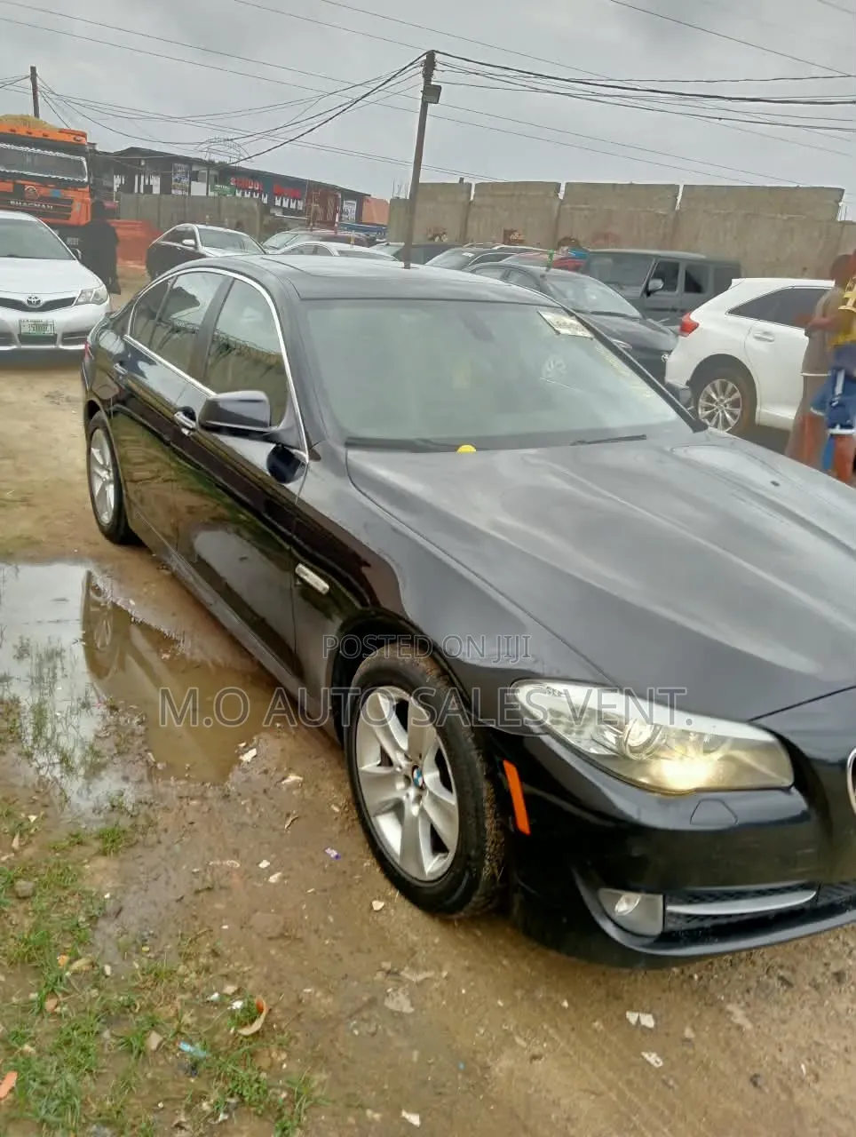 BMW 528i 2012 Black