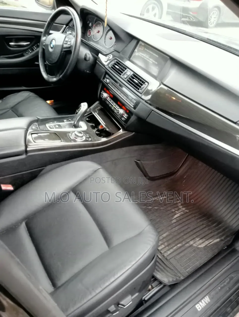 BMW 528i 2012 Black
