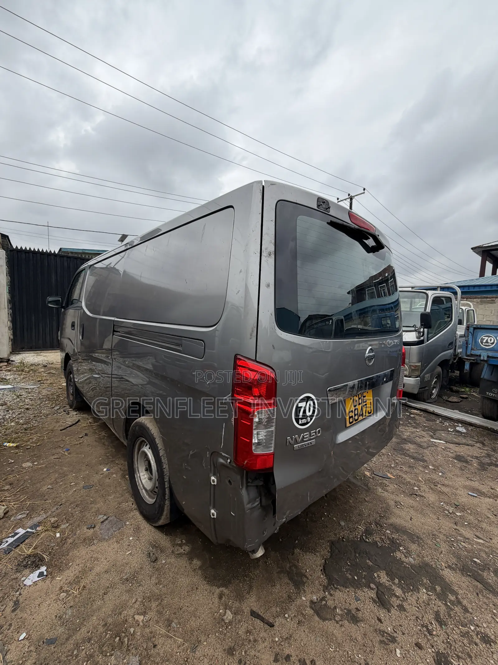 Nissan Caravan (Urvan) 2015 Grey