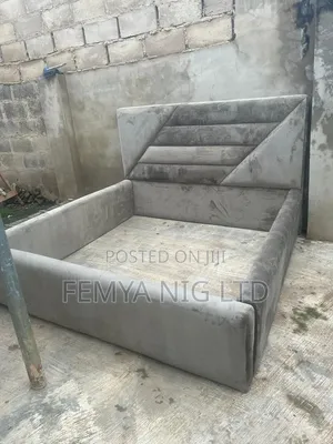 A Modern 6 × 6 Ft Upholstered Bed Featuring