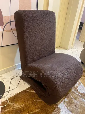 Single Chair