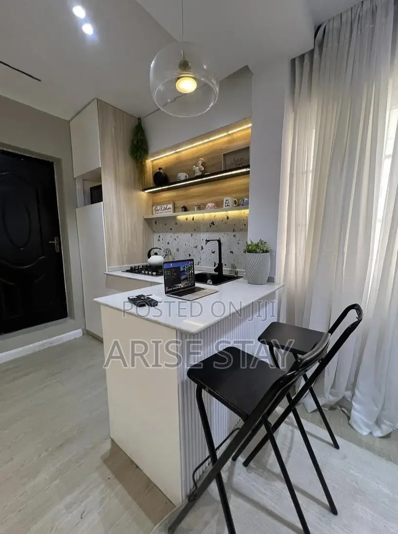 1-Bedroom Shortlet | Lekki