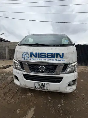 Nissan Caravan (Urvan) 2015 White