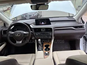 Lexus RX 350 FWD 2018 White
