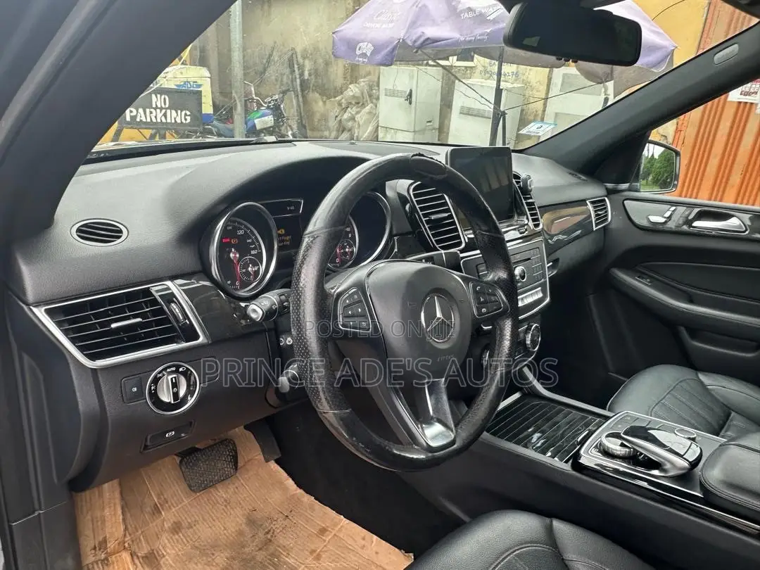 Mercedes-Benz GLE-Class 2017 Black