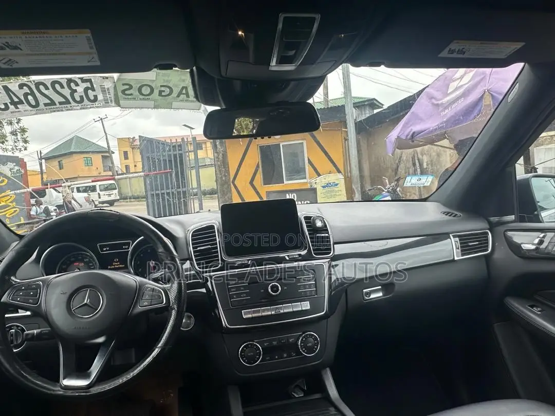 Mercedes-Benz GLE-Class 2017 Black
