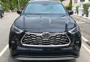 Toyota Highlander Platinum AWD 2023 Black