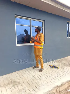 Aluminium Sliding Window With Fixed Net