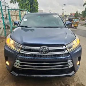 Toyota Highlander Limited Platinum 4x4 V6 (3.5L 6cyl 8A) 2017 Blue