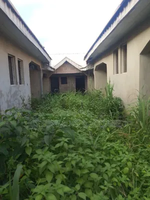 12bdrm Block of Flats in Nova Road Ado Ekiti for sale