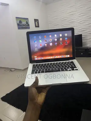 Laptop Apple MacBook 2012 8GB Intel Core i5 SSD 128GB