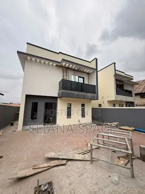 5bdrm Duplex in Phase 2 for sale