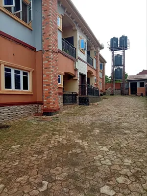 3bdrm Block of Flats in Premier Layout, Enugu for rent