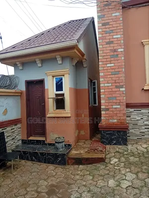 3bdrm Block of Flats in Premier Layout, Enugu for rent