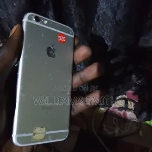 Apple iPhone 6s 32 GB Silver