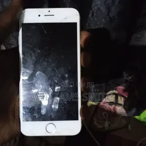 Apple iPhone 6s 32 GB Silver